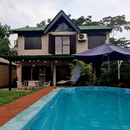 La Morada Del Sol Villa Puerto Iguazú Exteriör bild