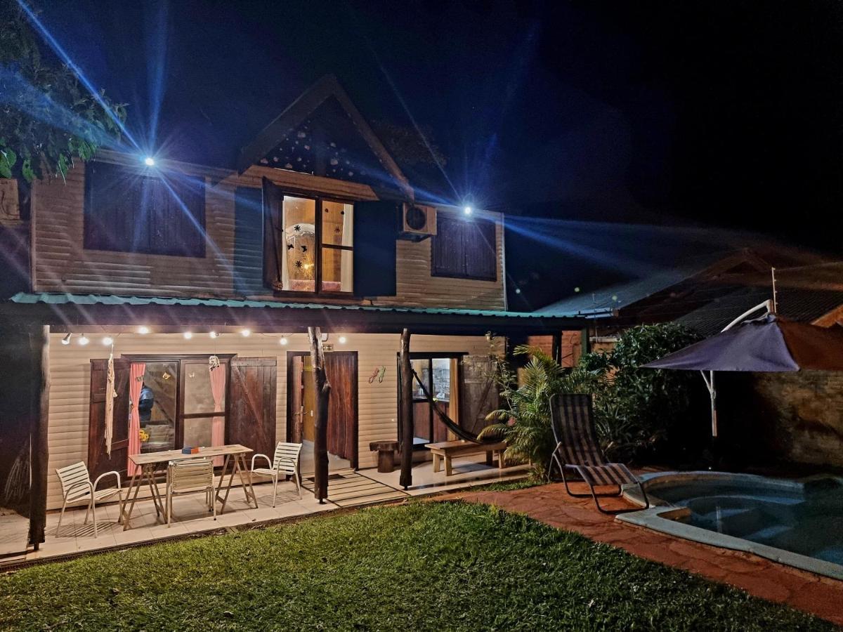La Morada Del Sol Villa Puerto Iguazú Exteriör bild